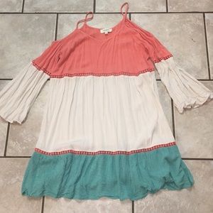 Umgee open shoulder long sleeve shirt